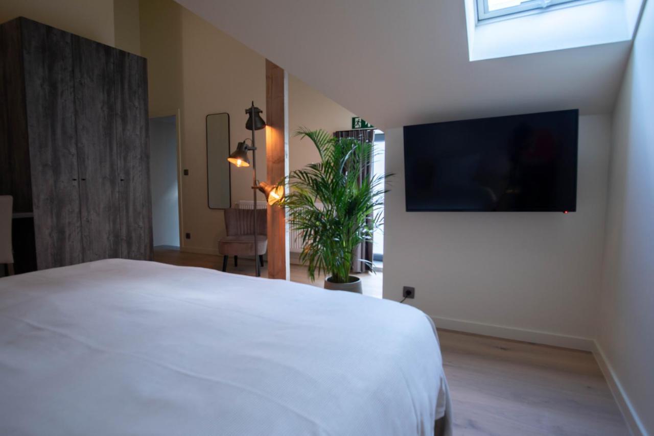 'T Ponton Bed & Breakfast Nieuwpoort Ngoại thất bức ảnh