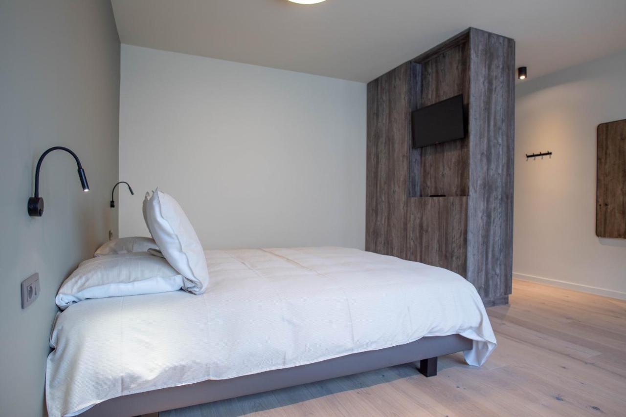 'T Ponton Bed & Breakfast Nieuwpoort Ngoại thất bức ảnh