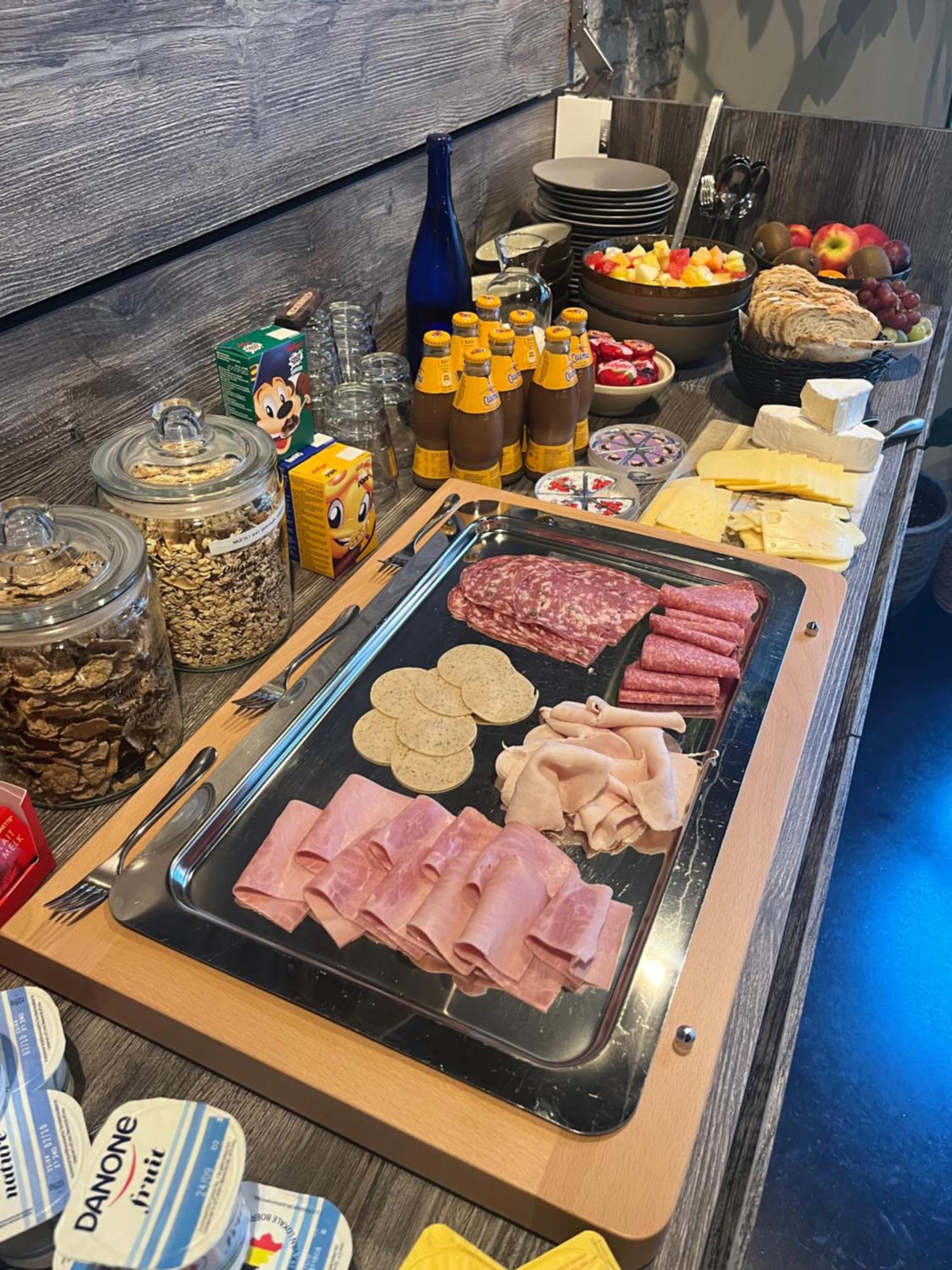 'T Ponton Bed & Breakfast Nieuwpoort Ngoại thất bức ảnh